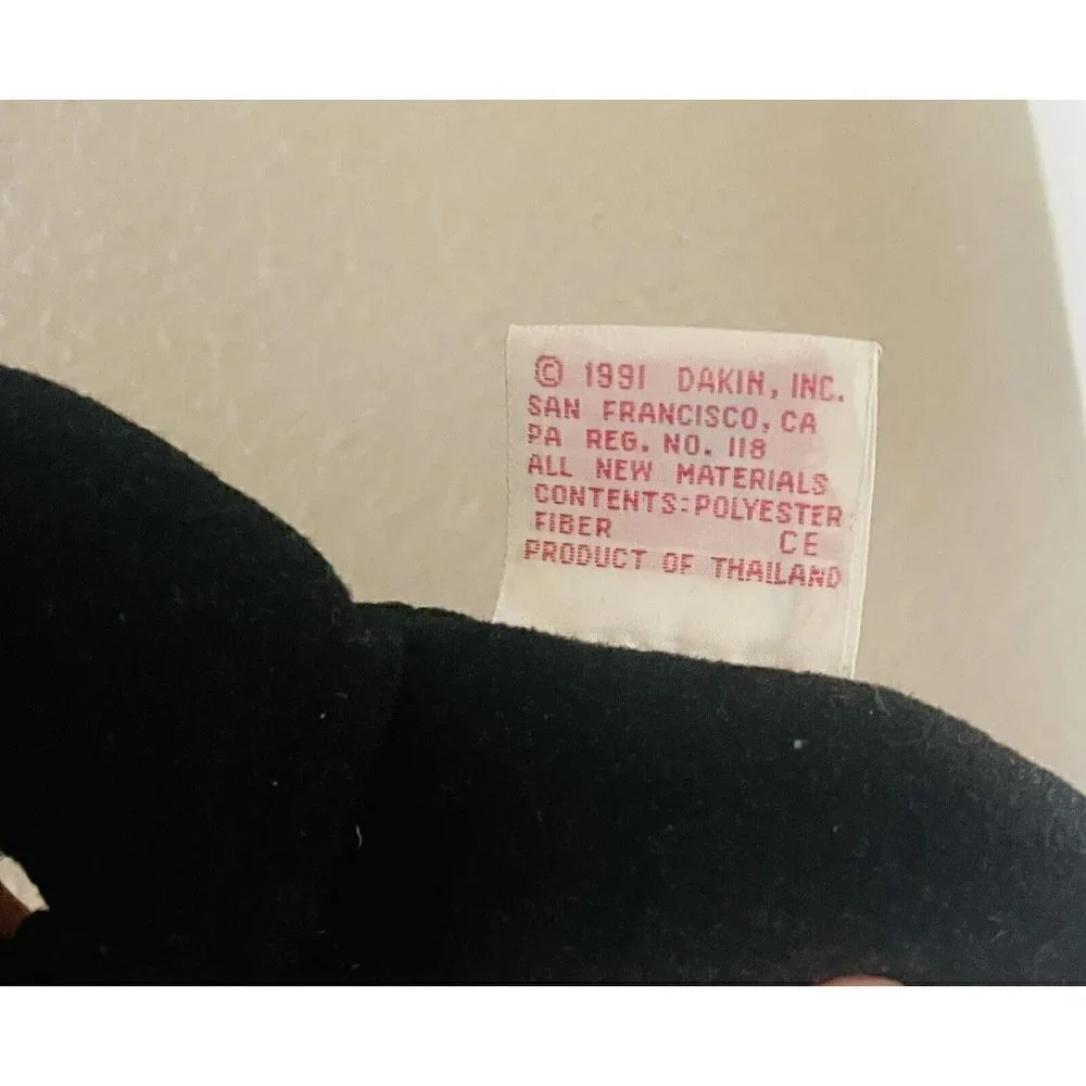 Vintage Hanging Halloween Witch Musical Plush Dakin 1991 Lullaby Pull Legs Child